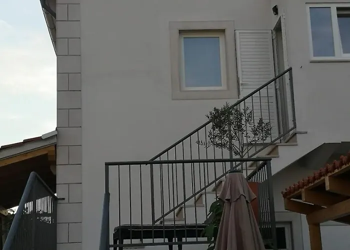 Apartment Natasa *